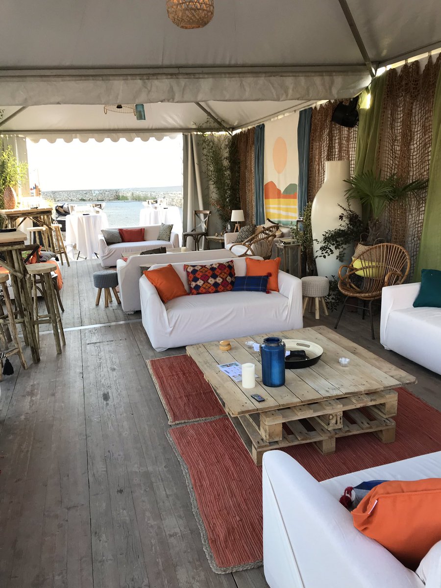 Audijo13's tweet image. Superbes loges cosy pour les invités de la  #CE_CEPAC pour le concert de #jain  #festivalportolatino