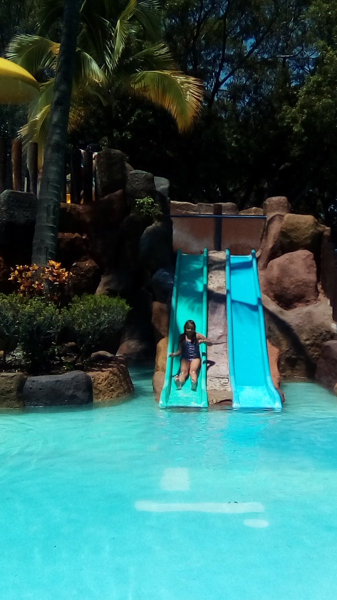 anagompra's tweet photo. @YODEBUENAS @La99fm #Team99 esto no se paga con nada verla disfrutar solo puedo decir muchas, muchas gracias #PoolParty99 https://t.co/JWvlgu7YRa