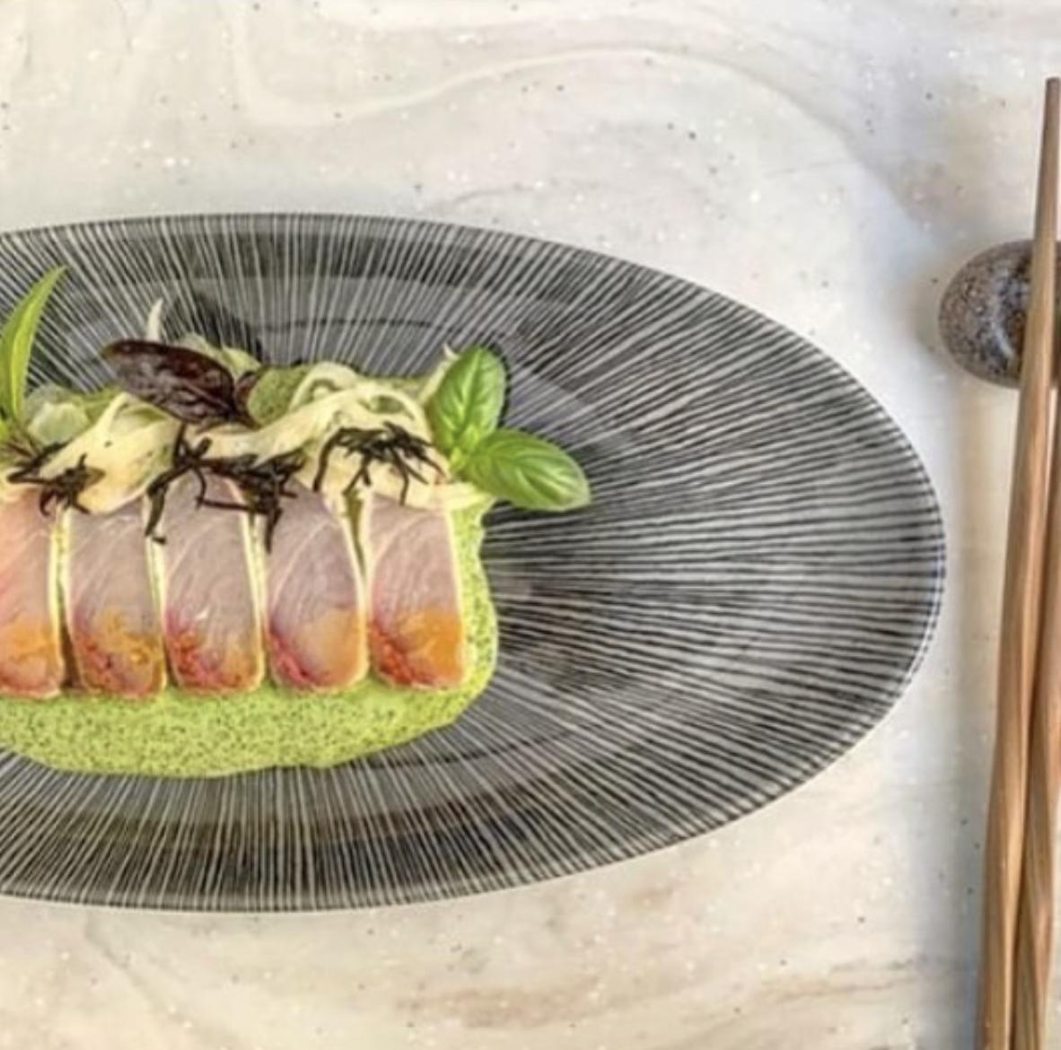 WalkingMatters's tweet photo. Stunning mahi mahi tataki dish by @auxsaveursdechristopher beautifully presented on @churchill1795's NEW #studioprintsagano ππ
#TabletopMatters
#thechurchillsocial #theartofplating #chefs #chefsplates https://t.co/Cz4KDlzlD4