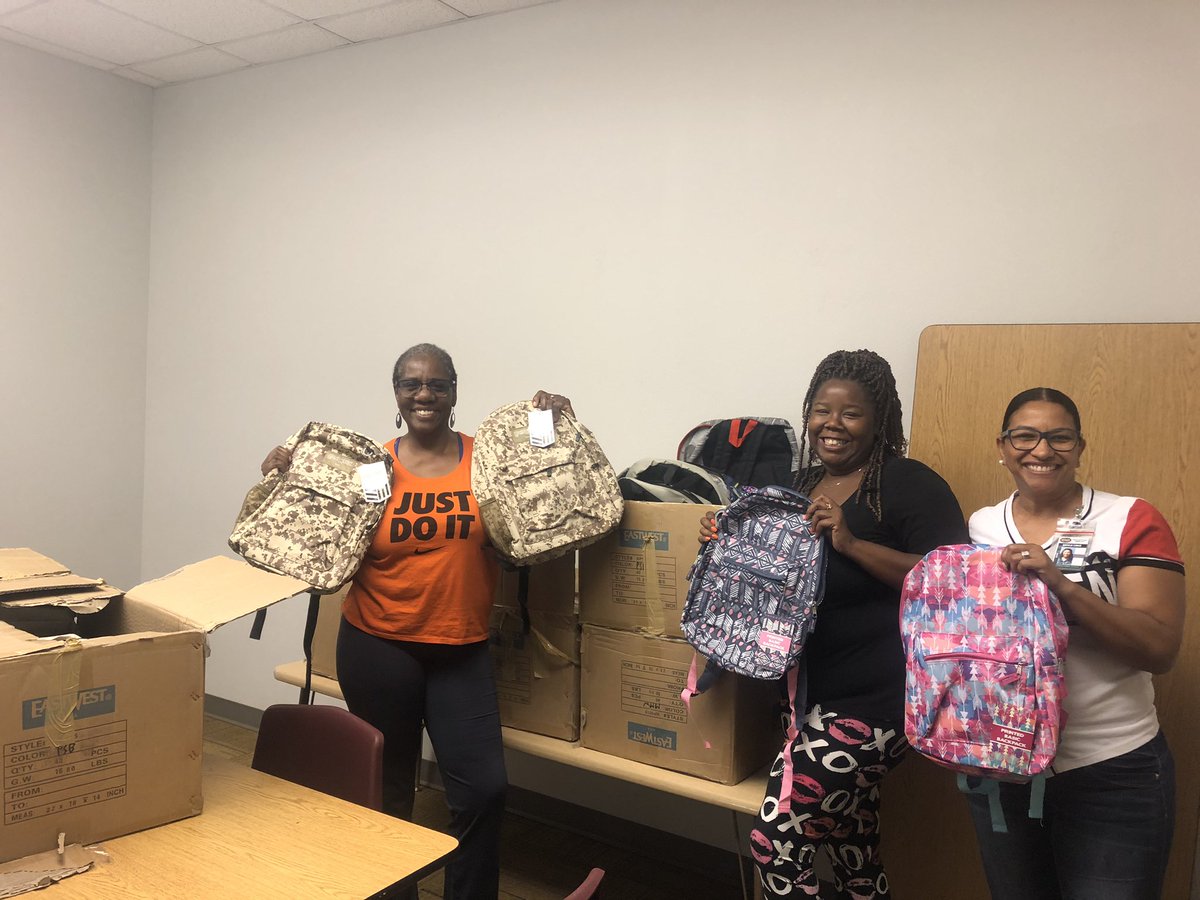 RSDNo66's tweet photo. Thank you to HeroZona and the American Legion Post 65 for their generous donation of backpacks to the Roosevelt School District and TG Barr Elementary School‼️ Our students and families are grateful for your generosity‼️ #DreamBigRSD #HeroZona #AmericanLegionPost65 #BeBoldRSD https://t.co/MKqkdNcQka
