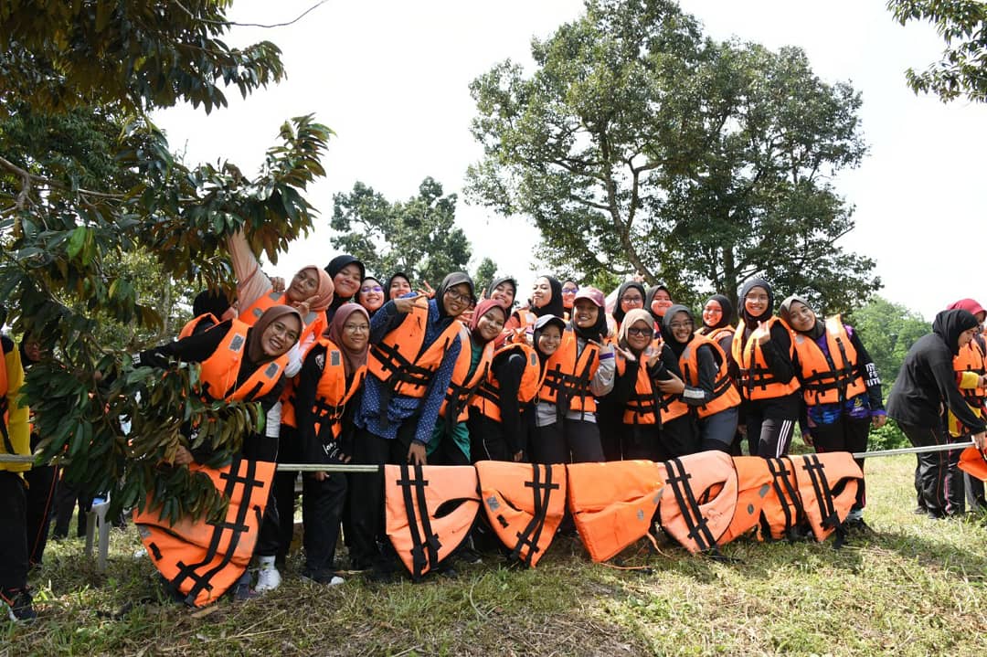 twt_scc's tweet photo. Management Course for Student Leaders 2019 (MCLEAD 2019)
CFSIIUM Gambang Campus
18-21 July 2019

#SCC_CFSIIUM
#LeadingTheWay https://t.co/fNBa0cZv1q