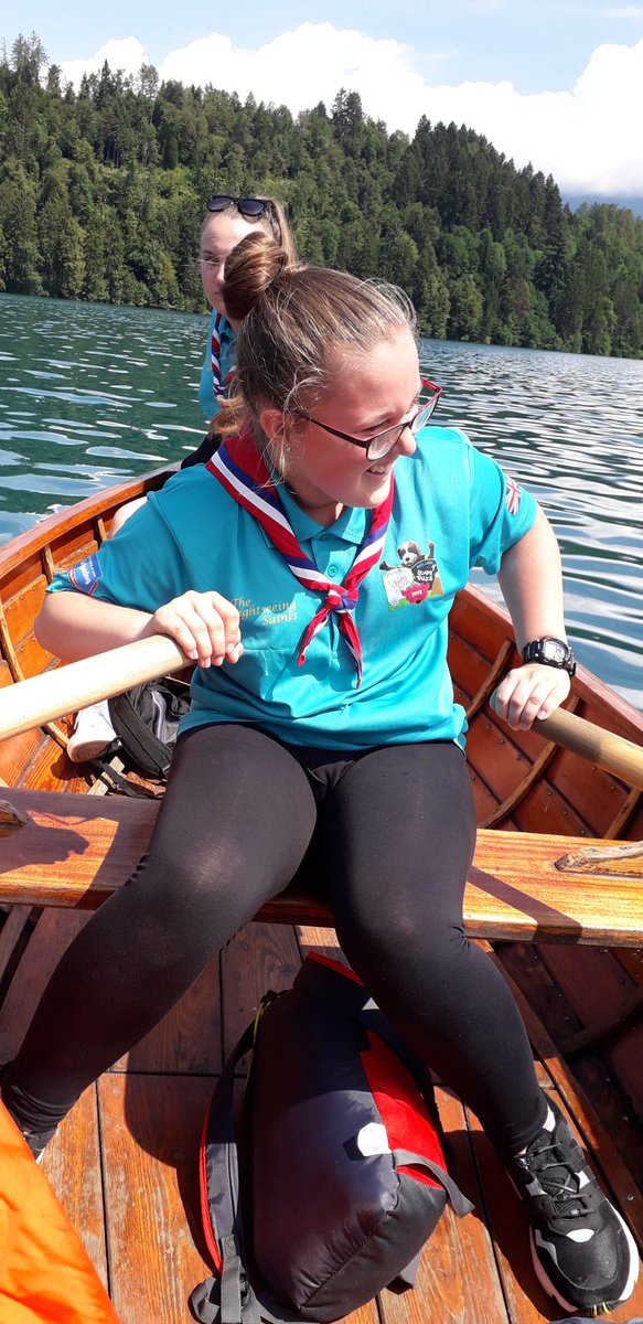 FTSTSSSaints's tweet photo. #plottwist2 on rowing boat on lake bled! #ftst19 #fairytalesscarytales #fairytailsandscarytales @GGMidsFTST https://t.co/dMHQpGk783