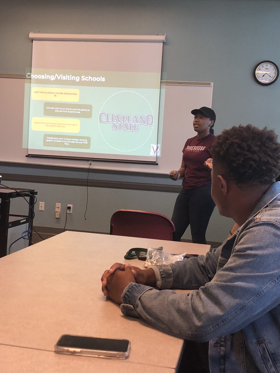 ValorCLE's tweet photo. Another service week in the books. Interested in joining our team to elevate the Cleveland community in service... be sure to go to https://t.co/uOT6qyIw4m https://t.co/ZuJkFx2wJc
