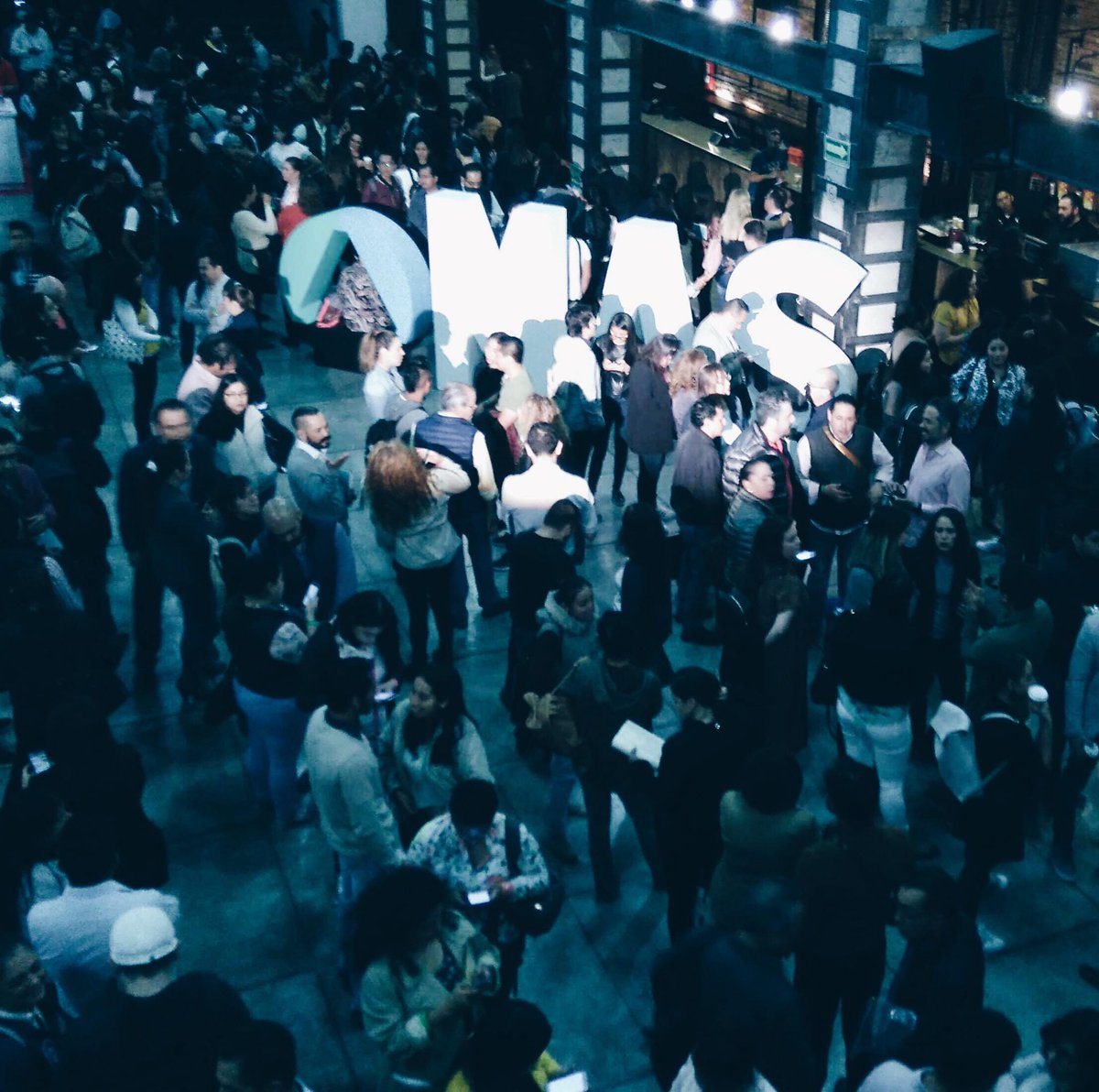 masacademy_io's tweet photo. Así nuestro DÍA 2 en #M2019 🤩❤️😱
Síguenos en instagram como @masacademy_  y vive de cerca el evento más grande en emprendimiento, ventas y marketing en Latinoamérica. 
¡TENEMOS SORPRESAS! 😱😱😱 https://t.co/wlmxJnfbMi