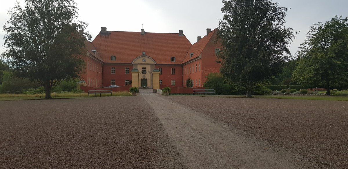 xsa's tweet photo. Krapperups slott Kullabygden https://t.co/Ruc8SsJece