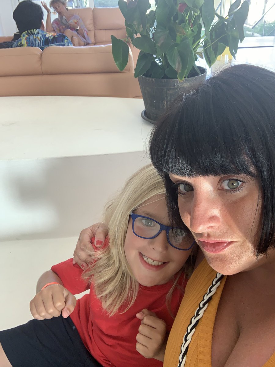 83beckamurphy's tweet photo. Can we stay here? No routine, no school runs just quality family time #workingmam #mumof5 #communityhousingofficer https://t.co/NYYglV1QKv