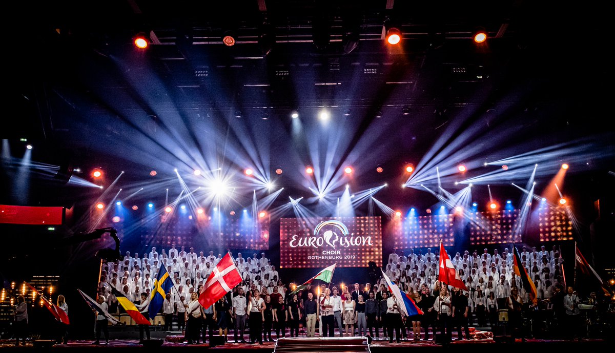 Fantastic performances from all our #Eurovision Choirs!👏

Now our jurors have to make a very difficult choice!

Which 3️⃣ choirs do YOU think should go forward to the Final?

🇧🇪🇩🇰🇩🇪🇱🇻🇳🇴🏴󠁧󠁢󠁳󠁣󠁴󠁿🇸🇮🇸🇪🇨🇭🏴󠁧󠁢󠁷󠁬󠁳󠁿

eurovisionchoir.tv 

#EurovisionChoir