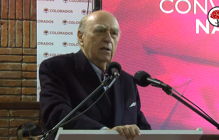 mvdsister's tweet photo. Una nueva etapa histórica del Partido Colorado, algún día a esta Convención se le llamará la Convención del Resurgimiento. @JMaSanguinetti en la #ConvencionColorada fundamentando su voto por @RobertSilva1971 https://t.co/uzcAy26apU