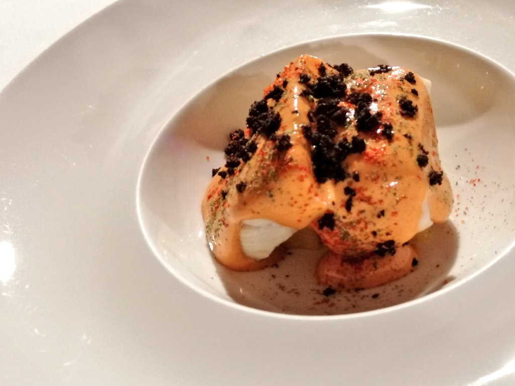 LaConsiglieria's tweet photo. .@ilgastronauta

...alla scoperta di #Paestum provo #CasaColoni il ristorante di #TenutaDucadimarigliano #baccalaefioredizucca, #tortellidimanzo al pepe verde, #orataallapizzaiola #ocaaglianicoepercoca #chef #LuigiCoppola

@radio_paestum @Como_Burger @gitlchefs @ilGamberoRosso https://t.co/CeA0sGmnUq