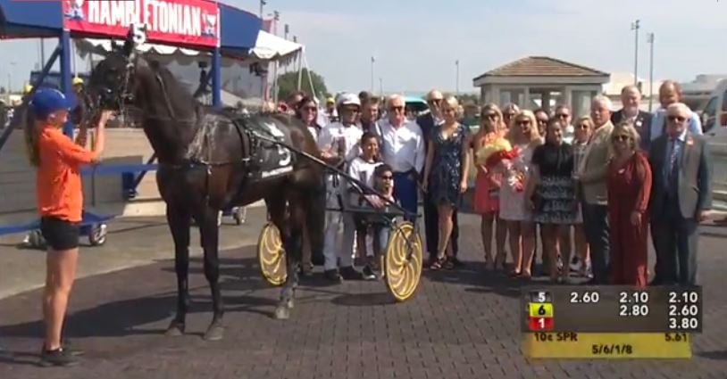 Joe_Zagari's tweet photo. #Greenshoe 🇺🇸 #FatherPatrick won #Hambletonian #94° 2019 - 2nd Eliminations 3 Year Old Open 🏆 🇺🇸 on 🏟️ @TheMeadowlands with #BrianSears &amp; @MarcusMMelander @MiMelander @Courant_AB  ⏱️ 1:50.2 on 1 Mile (26.9 last 400) over #DontLetem #ForbiddenTrade and #Marseille
🇺🇸#HamboDay🇺🇸 https://t.co/r9koTPmgQQ