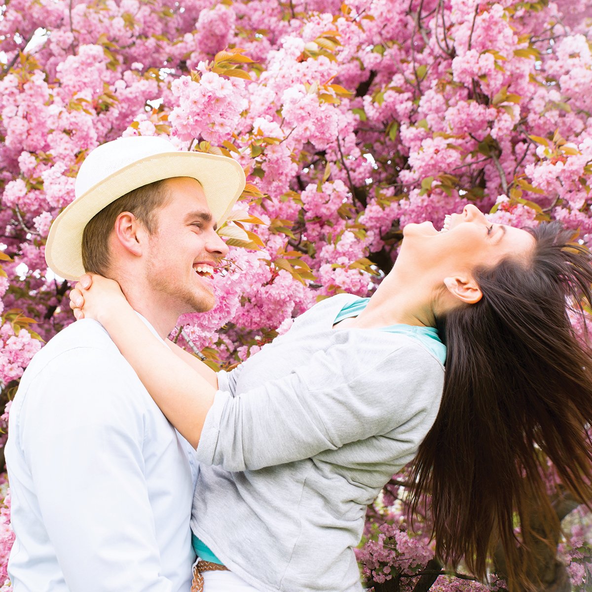 MatureDate40's tweet photo. How to Keep From Messing Up Your Budding Romance https://t.co/ML5lqTV4vD https://t.co/k2d3rtn5wz