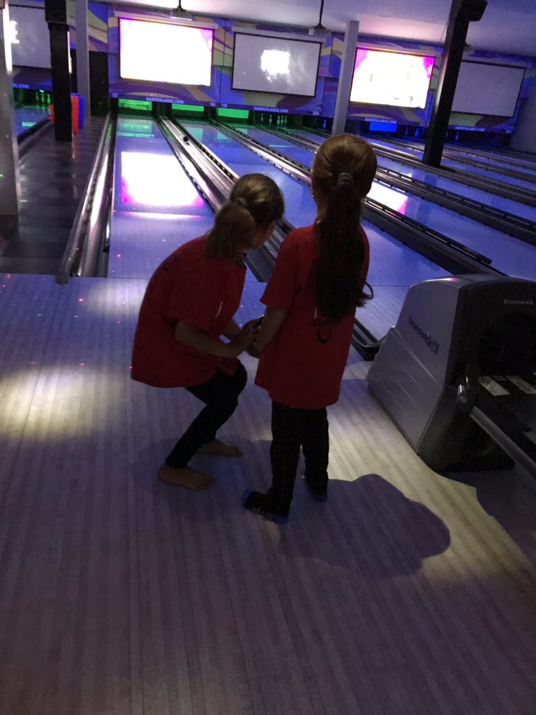 Sometimes you need a friend to help you bowl 🎳 #Ignite3