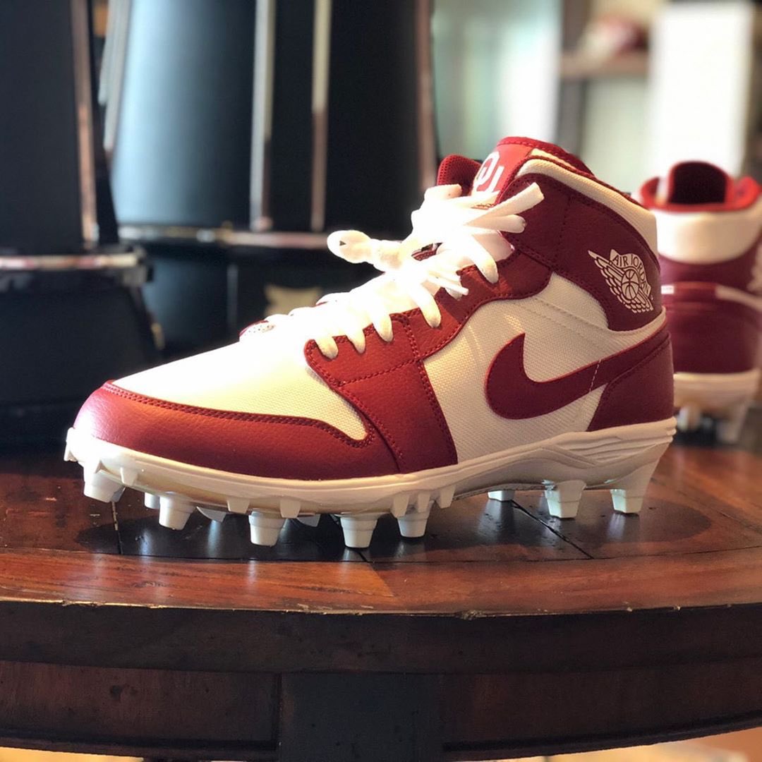 ou jordan cleats