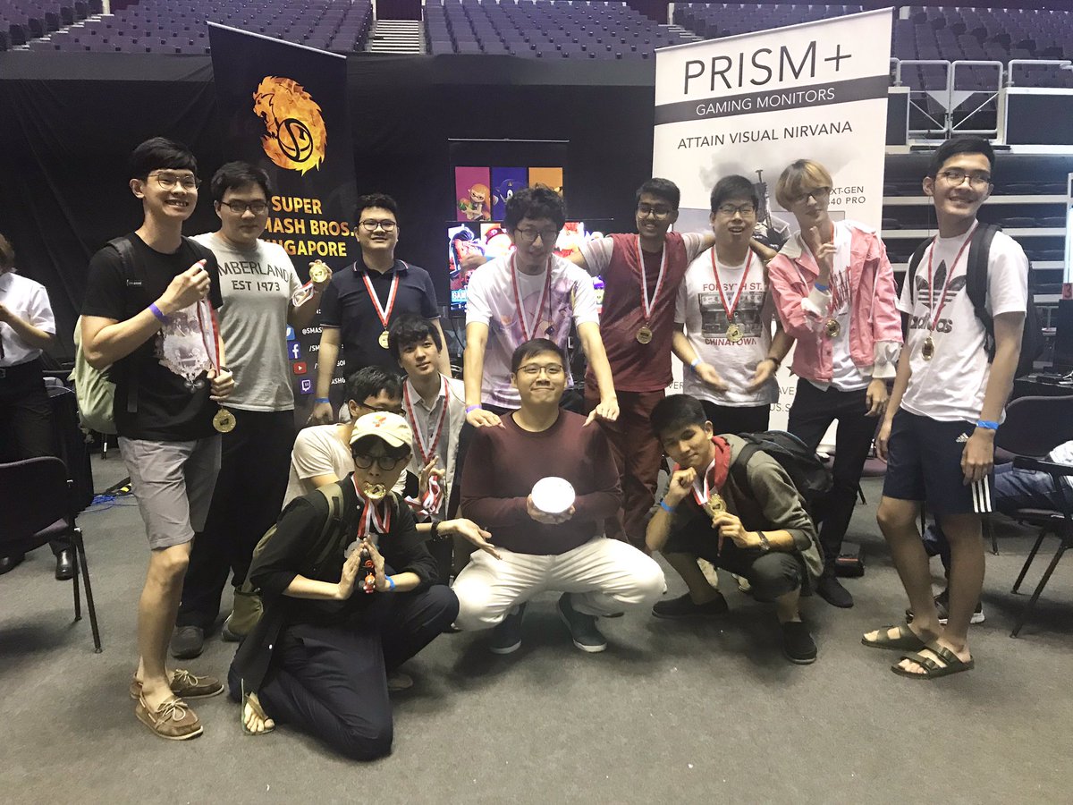 GUNKMAN_MAN's tweet photo. BIG. Took 12 stocks in the huge crew battles today! (Made up for the 17th placing in actual tourney) Had a lot of fun! Was a good smash day. ggggs 🔥🐧🔥 #ultimatecrew
Thanks for the photos :-) @redbeanporri https://t.co/0jtJuU8Bt4
