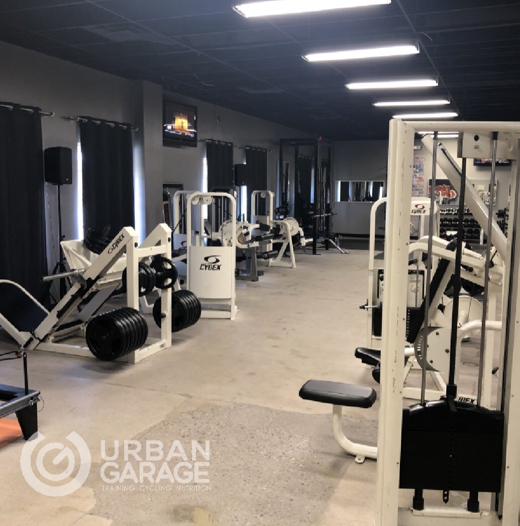 UrbanGarageGym's tweet photo. So you want equipment, huh? 🔥 #fitspo #getfit #instahealth #cleaneating #active #healthychoices #determination #bodybuilding #lifestyle #cardio #training #fit #healthy #fitnessaddict #instagood #train #scottsdale #fitness #persontraining #exercise ##muscles #urbanGarageGym https://t.co/xpOHppTHk0