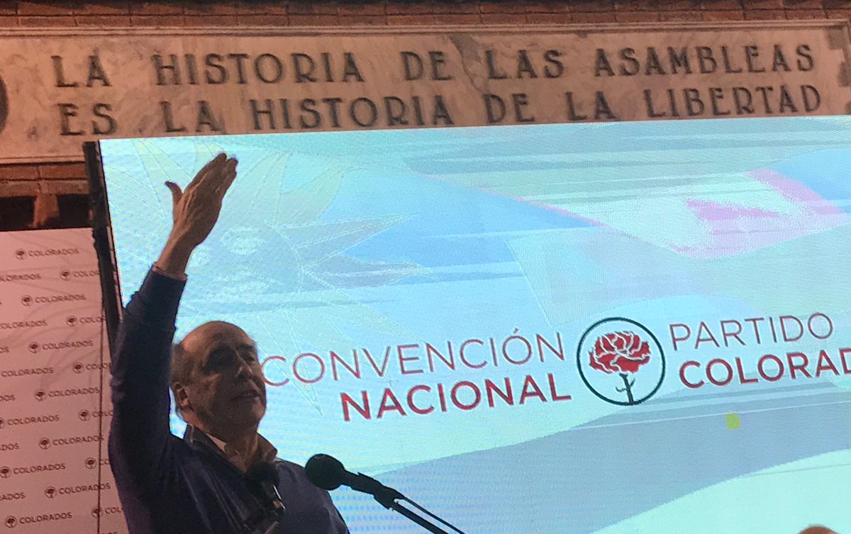 duran_giss's tweet photo. Junto a @jgamorin @germancoutinho en la #ConvencionColorada JORGE BATLLE, ratificamos con mucha alegría la fórmula @RobertSilva1971 @ernesto_talvi. Hace un año y medio se discutía la existencia del @PartidoColorado. Hoy si seremos gobierno. ¡A ganar!¡Juntos Podemos Más! https://t.co/1WXIbRUnF5