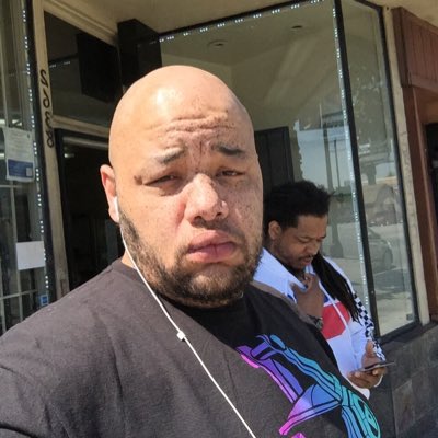 YELLABOI4's tweet photo. #NewProfilePic https://t.co/fIhZtM53H4