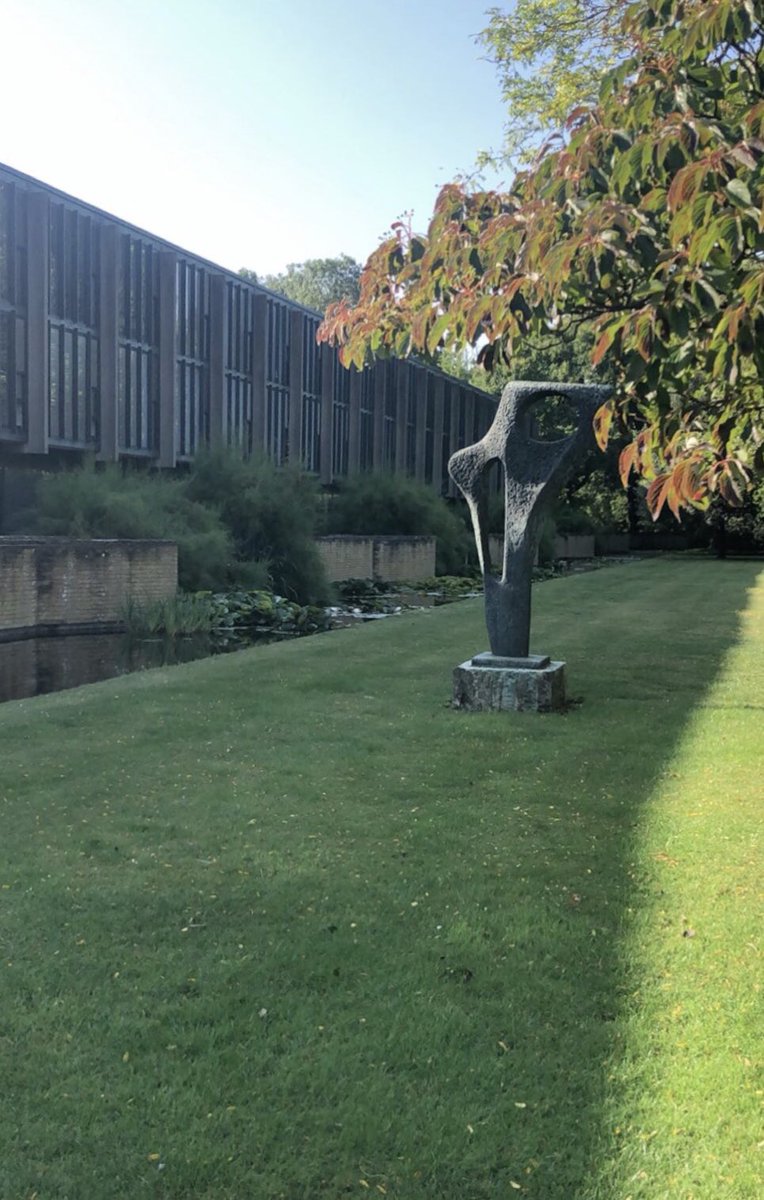 I just completed an unforgettable pre-uni law course at <a href="/OxfordRoyale/">Oxford Royale</a>…
A highly recommend programme to learn, interact, and socialise!