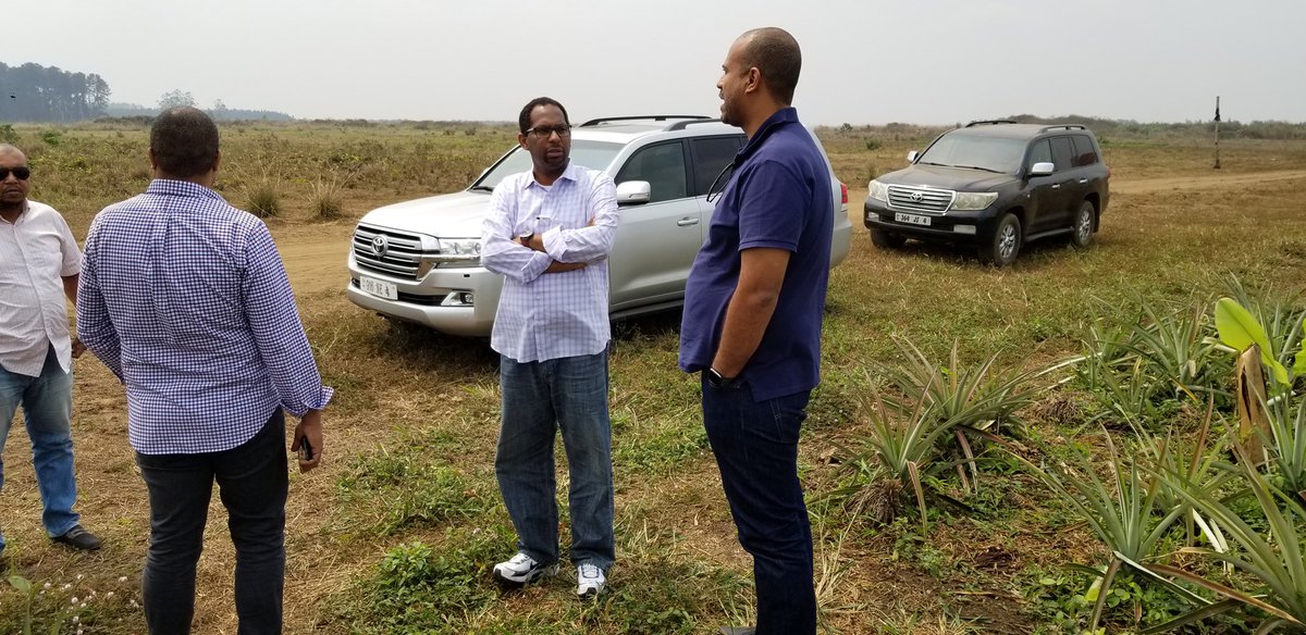 micheldjombo's tweet photo. L’Honorable @Depute_Ganao nous a fait l’honneur de visiter le #CAPFOR de @GTCCongo
Ca a été un réel plaisir de présenter notre exploitation.
Merci Honorable pour l’intérêt porté à la production locale. https://t.co/YNv1tHAoXv