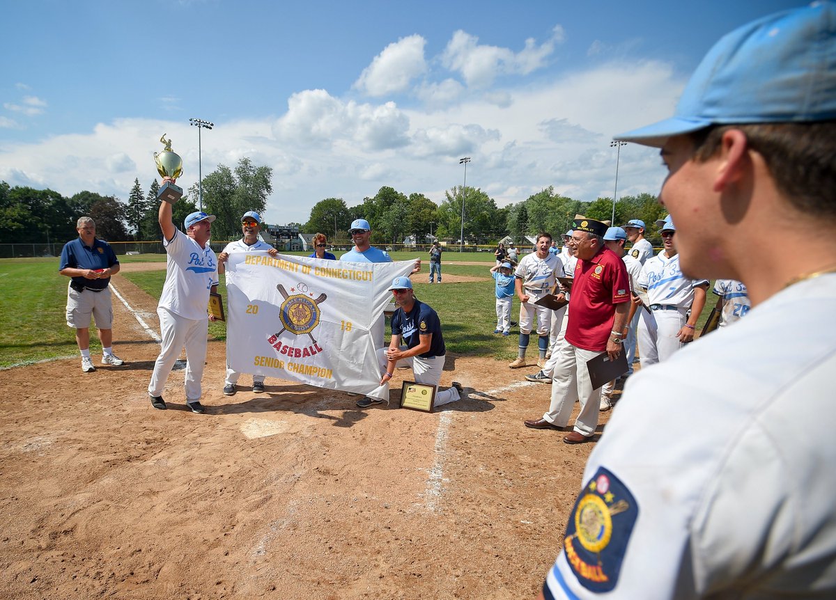 mattbpix's tweet photo. Stamford defeats Southington 1-0 to win the Senior Legion Baseball State Championship Series. TJ Wainwright drove in Jaden Dawkins in the top of the 7th @GameTimeCT @BK_Nation @SHSBKBaseball @Stamford_Legion @WHSPurplePack @VikingPride19 @EricsonSports #ctalbb #ctbase https://t.co/s1ibsQu2l1