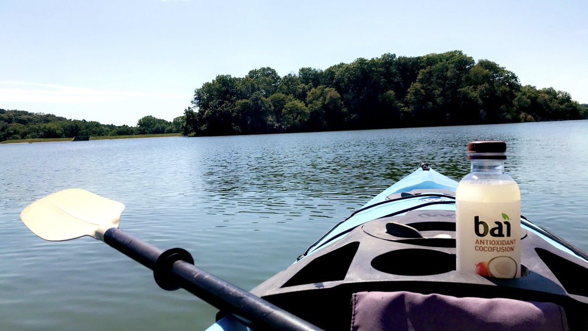 #springlake #kayakingadventure #summervibes #bai🥥 #sunnydays