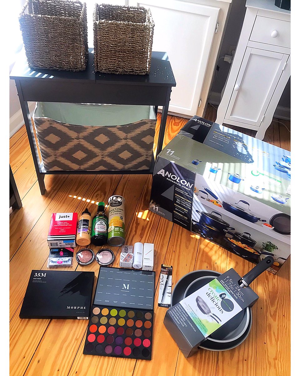 TheAshleyBabby's tweet photo. Weekly freebies/PR: 07/29/19-08/04/19 Value: $312.28 ๐ #freebies #samples #productreview #freebiesbymail #gotitfree #PR #sponsored #giveawaywin #sweepstakes #viewpoints #tryitsampling #ltdcommodities #anolon #rachaelray #cookwear #makeup #beauty https://t.co/77qsNhyKSO