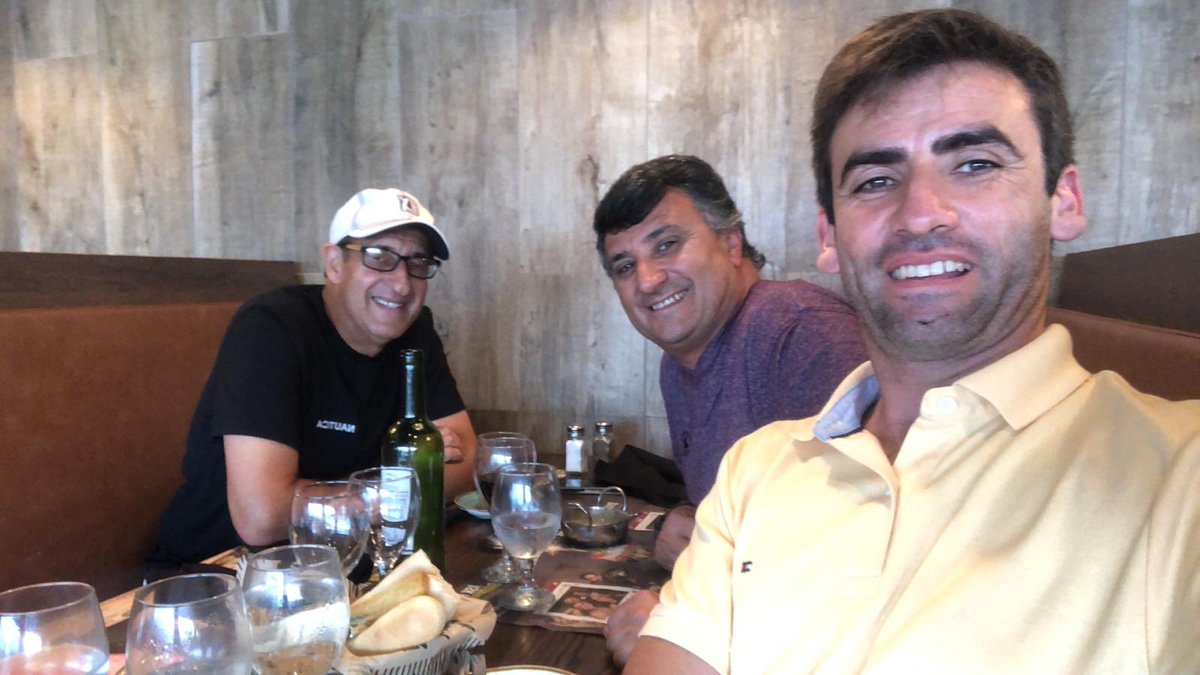 Gracias a Daniel Bárrales Carolino residente en EEUU. Encuentro con <a href="/CastiglioniHugo/">Hugo Castiglioni</a> <a href="/nandomachadouy/">Fernando Machado</a>
