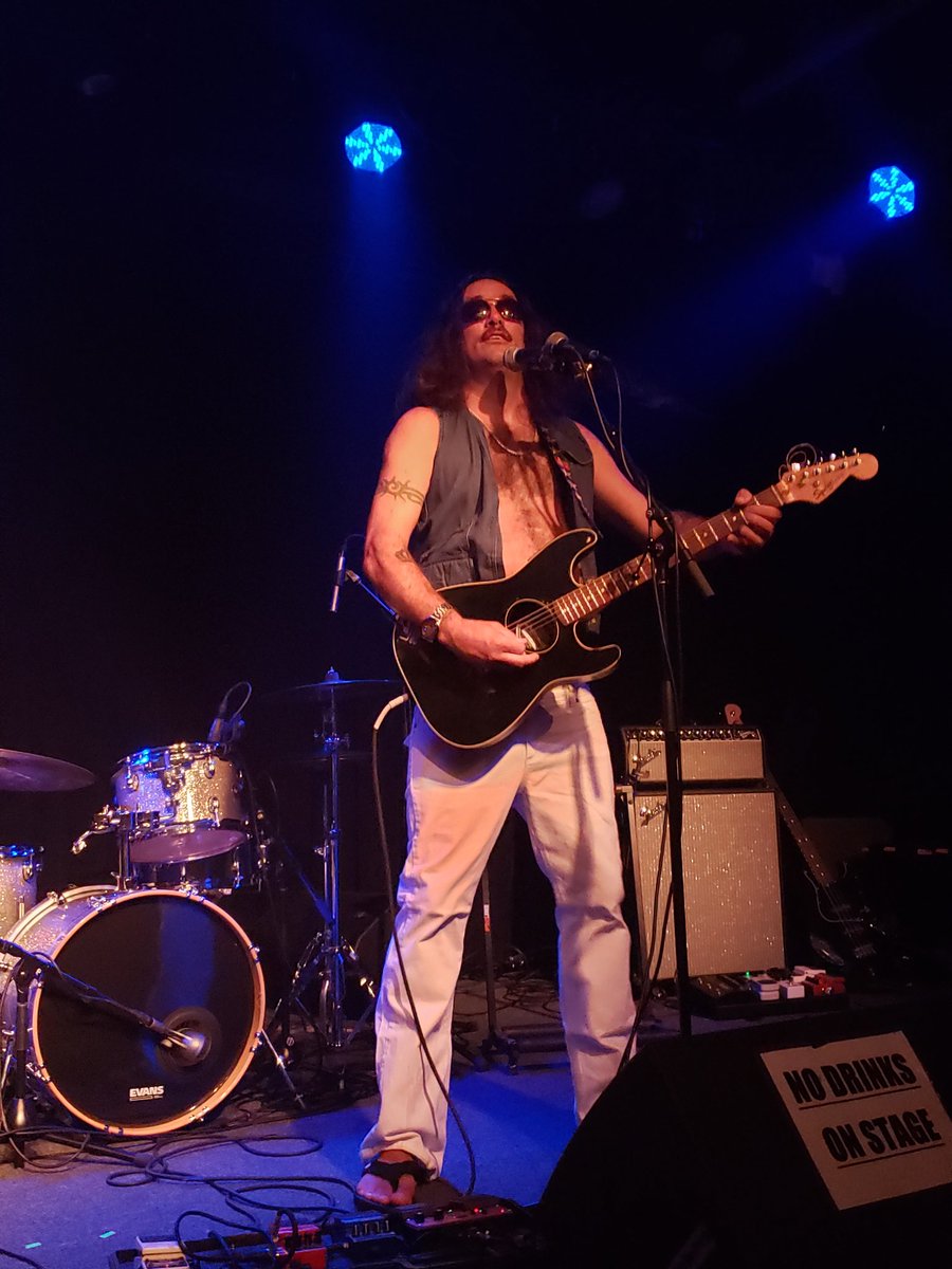 MZappa777's tweet photo. yacht rawk! @jamminjava @BigOandDukes @SunnyLedfurd #hordestock2 https://t.co/hgLYTwwEzR