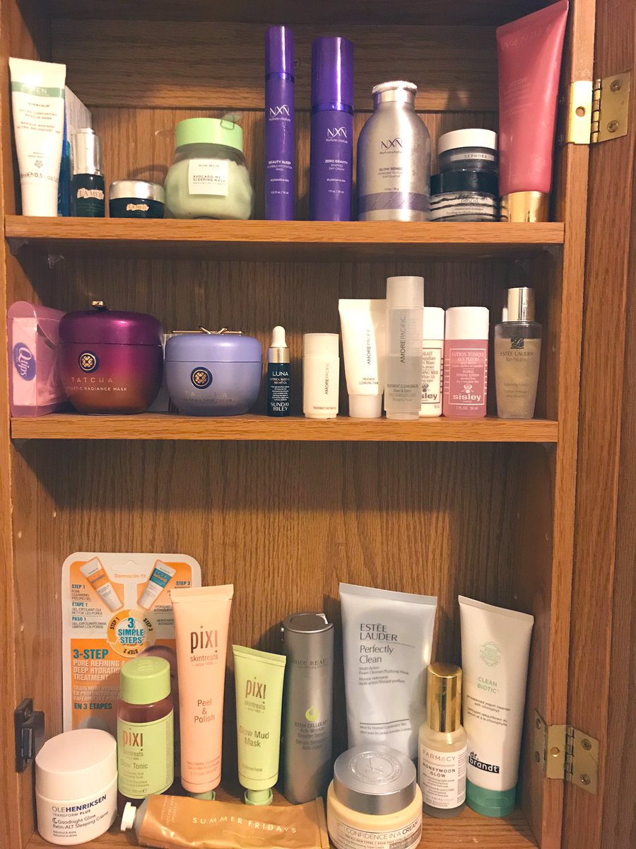 AliMae85's tweet image. Y’all I think I have a skin care obsession 😬🙊🥰🤣