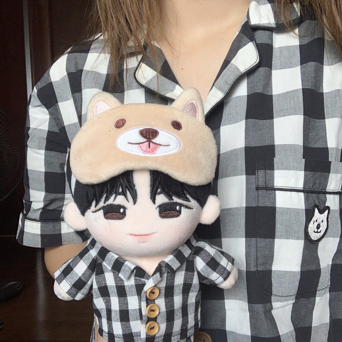 청수니 잠옷입고 뭐해❓밖에서 뭐해❗️
잠옷바람으로 외출하고 이먀네 가서 슬립오버한 청수니♥ 당여니 잠옷도 맞춰갓지여 후후

#청순녤 #강다니엘 #강다니엘인형