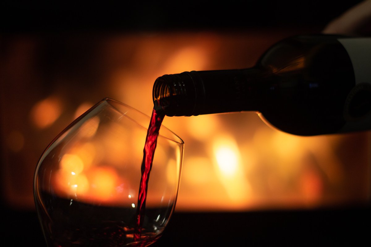 Winter days like this are made for red wines in front of the fire 🥰
