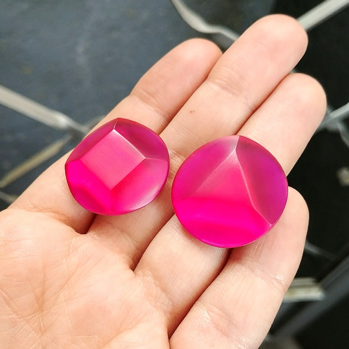 HamsterParade's tweet photo. Some more tiny gem test pieces! https://t.co/3Ek96nsxlX