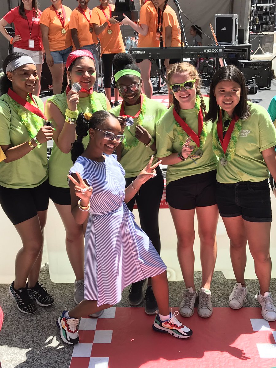 PaulJElsberg's tweet photo. Hollywoodβs youngest producer & @blackishabc star @marsaimartin dropped in to visit with the girls of #IceboxDerby & encourage them to pursue their dreams of becoming the next generation of scientists & engineers. https://t.co/XrUJQAmTj0