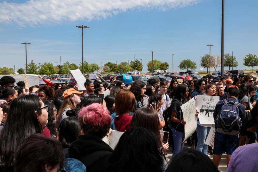 parkerpbutler's tweet photo. The El Paso shooter graduated from my high school in Texas. 

Last year, we staged a walkout because we knew Parkland wasn't an isolated incident.

There is NO reason to think that gun violence won't affect you. We are all at the same risk.

Vote accordingly. #GunControlNow https://t.co/J2ZDm28W1f