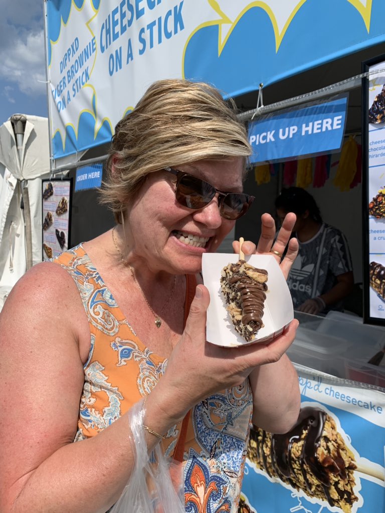 We tried out <a href="/dippxd/">dippxd</a> cheesecake-on-a-stick today at <a href="/FestofFriends/">Festival of Friends</a>. Amazing!! @HamOnt #myhamilton