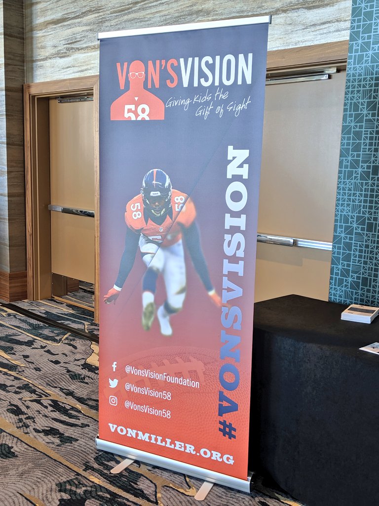 eyecareleaders's tweet photo. #ECLSummit attendees: there's still time to make a donation to @VonsVision58 and be entered into a prize drawing for a jersey or football signed by @VonMiller! Donate at https://t.co/QoSvKX7Yg1 https://t.co/sMip2h4lf4