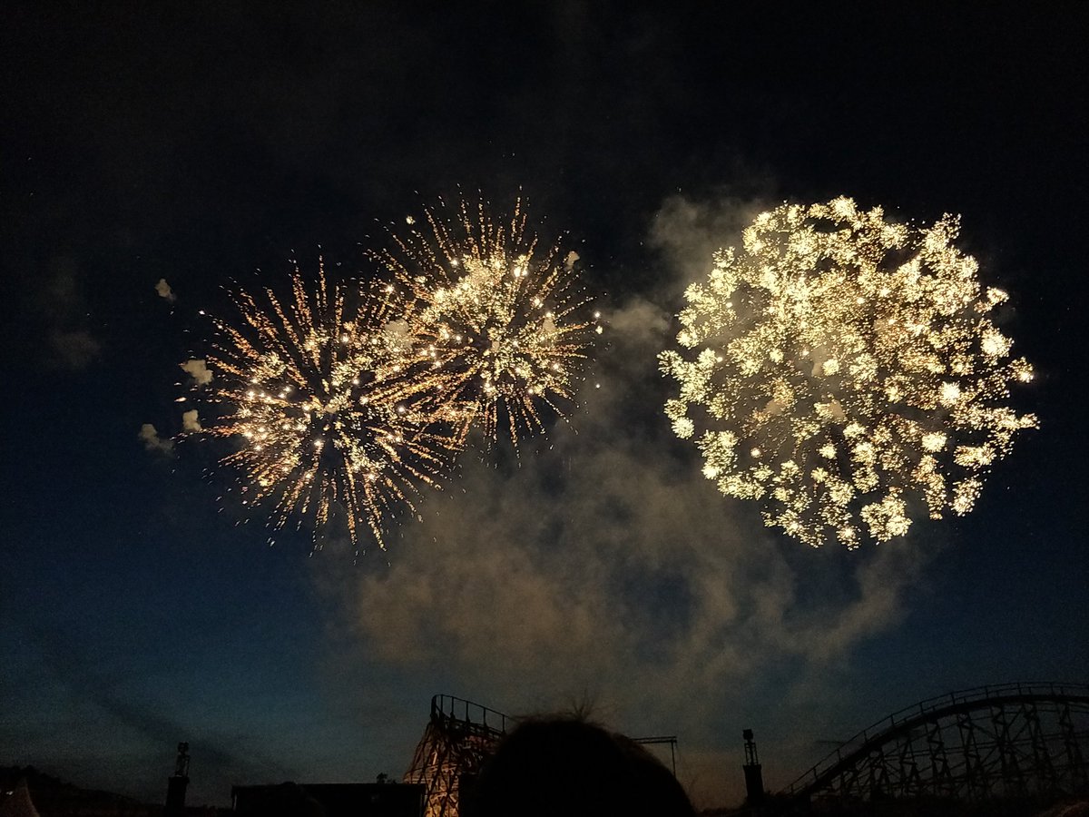PrivatePinguin's tweet photo. Sooo, komme gerade von den #Pyrogames und muss sagen, es hat bleibende Eindrücke hinterlassen. \o/
Sehr sehenswert! https://t.co/Z86Qpfc9aJ