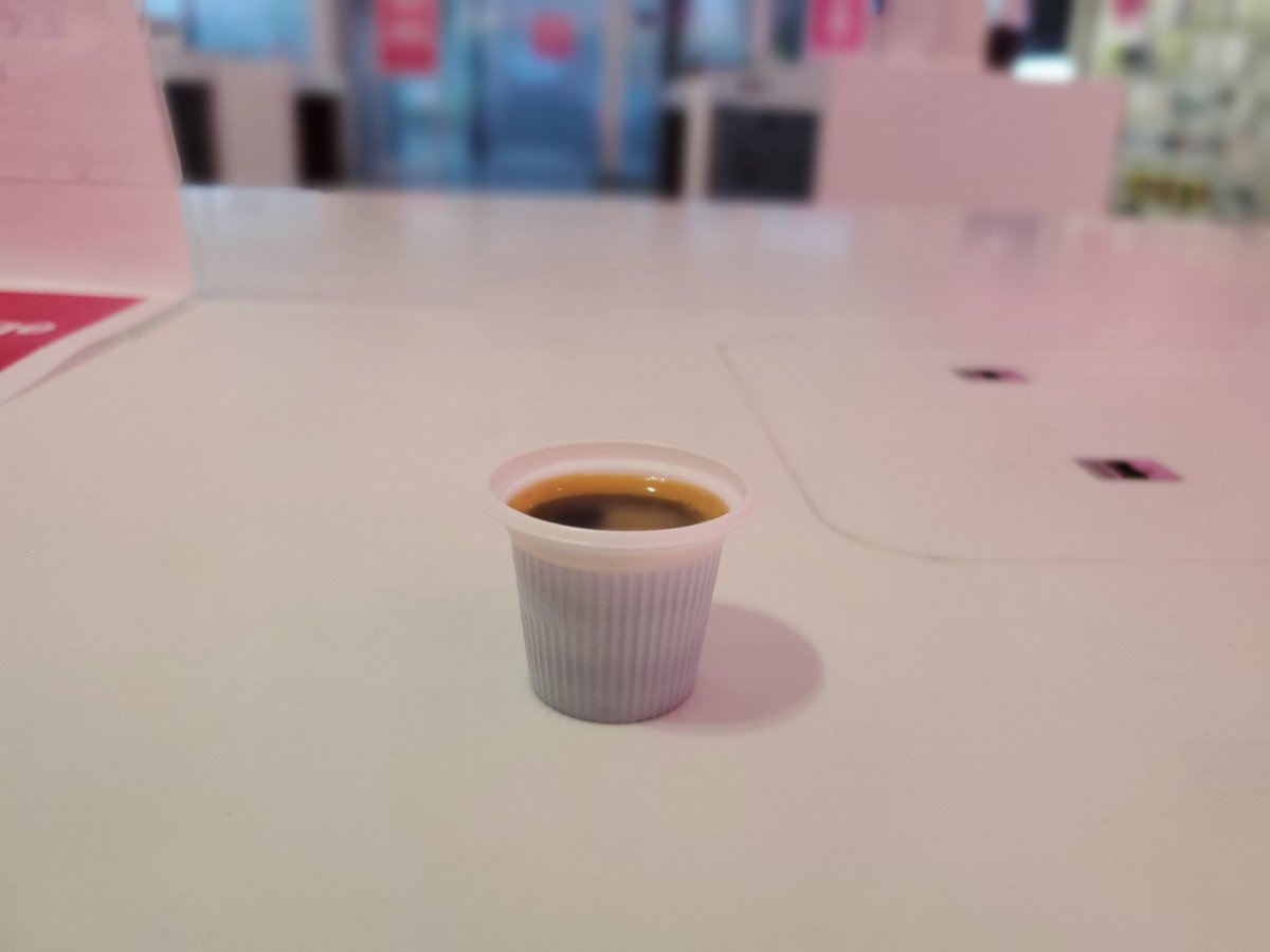 RonyVizcaino's tweet photo. Always cafecito time at #tmosunset! #TMobile @DGaulhiac @Wlop87 @JohnLegere https://t.co/p3f35Gxjwd