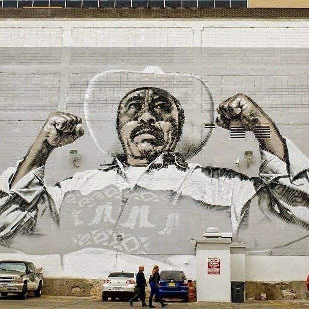 TayCHines13's tweet photo. Don’t spread the photo of the shooter.  Share this instead. This is El Paso. We are strong, bold, loving, and here for our neighbors ❤️ https://t.co/42TRv7Wnmi