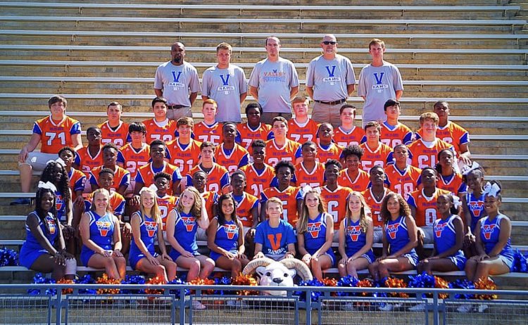 CFullman30's tweet photo. Super excited to announce that this year I will be teaching 11th grade US History and Current Events at Valley High School. I will also be coaching football and baseball and I’ve already started! 
Also I’m pumped this will allow me to continue to live in Auburn! #WarEagle #GoRams https://t.co/XI5gRtsVJp