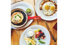 PennCommonsDC's tweet image. Join us for our last #brunch tomorrow - $4 drafts all day til we run out! Info: ow.ly/GAyb50vkMTr