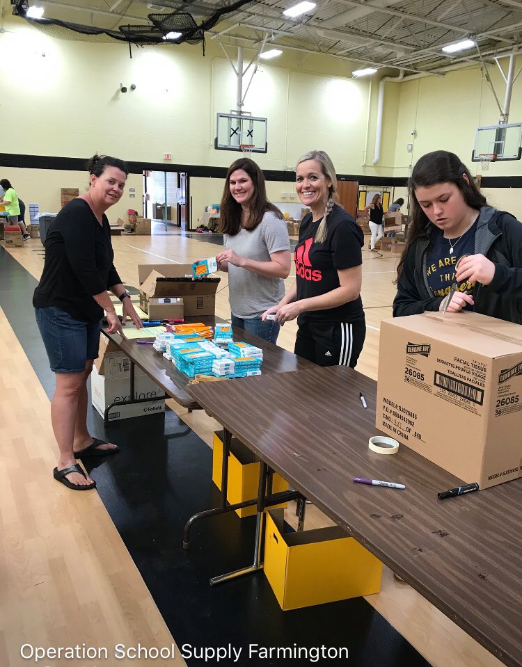 Knights_Roos's tweet photo. Today was Operation School Supply sorting day to prepare for our students in the 19-20 school year!  Roosevelt Elementary would like to thank ALL who donated in our community!  May you be blessed beyond measure! #RooseveltUnity #OneTeamOneDream #TheKnightWay #1School1Community https://t.co/wAhA3GHDID
