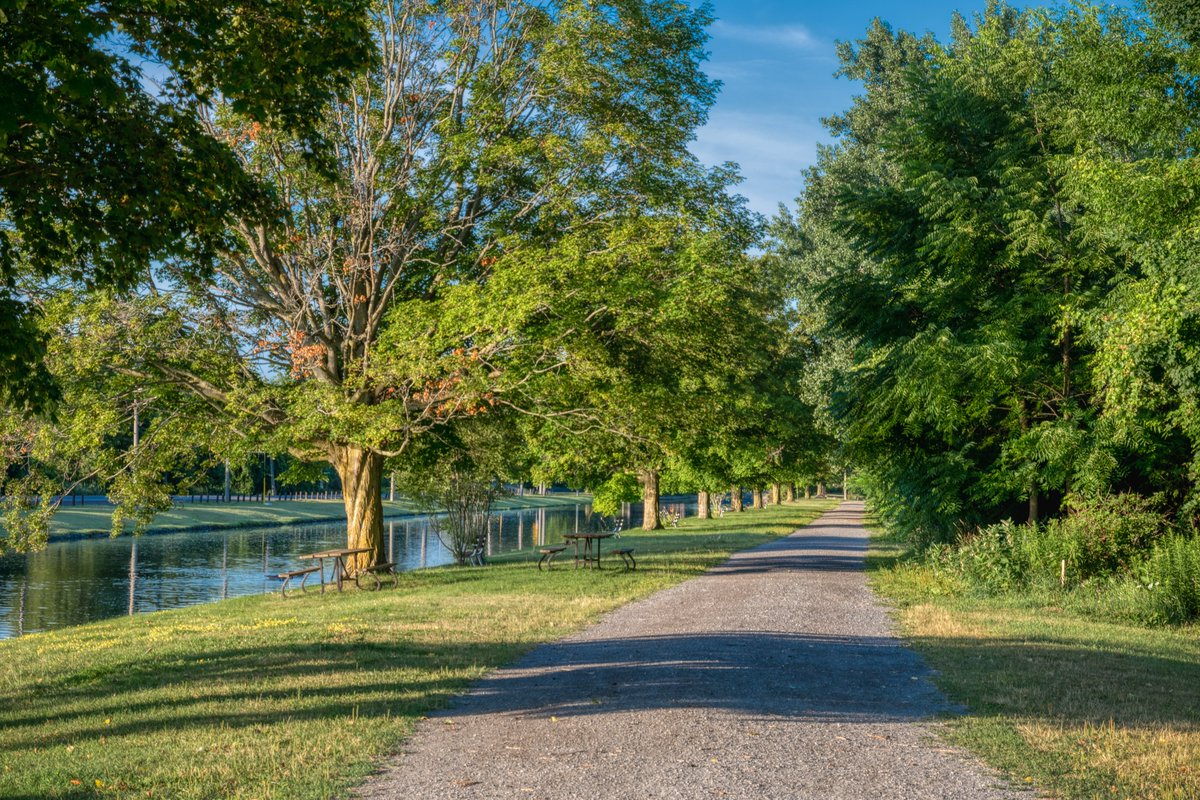 rick_w_manning's tweet photo. Another great day enjoying the sites of Peterborough.
@Ptbo_Canada

#Liftlocks #Peterborough #Scenic #photography #Trail #Summertime https://t.co/G6irOvgTuo