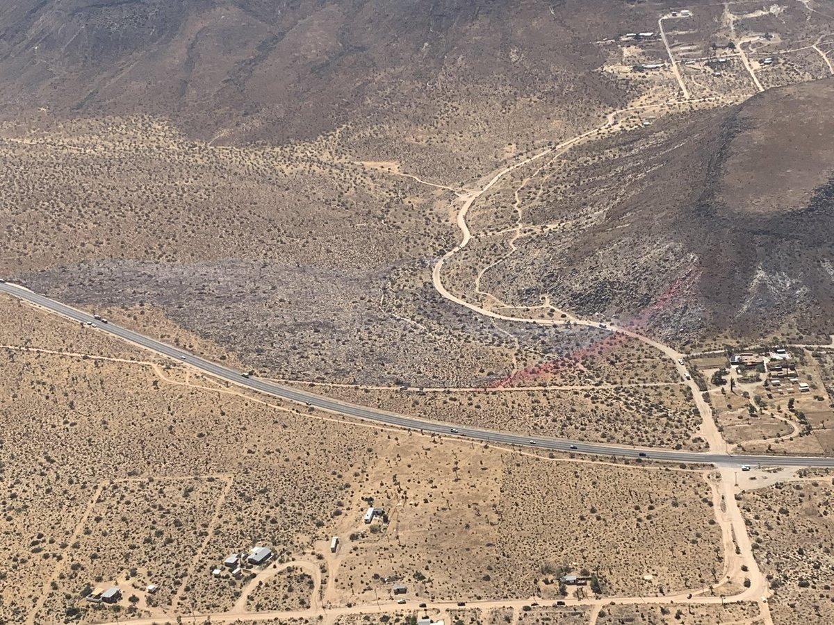 CALFIREBDU's tweet photo. Landers, Ca. #LaBarisaFire-Update-Fire is currently 15 acres. Structure threat has been mitigated. Forward rate of spread has been stopped. Assistance from @BLMca, #usparkservice, @MGO_Fire, @CALFIRERRU, @SBCOUNTYFIRE https://t.co/V50pUAdN4C