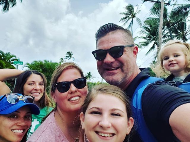 anthonymking's tweet photo. Great morning of outreach with some of my favorite people! Can't WAIT until Sunday! https://t.co/qYTi7MnsY0 #hnl https://t.co/IfRG8w9qJZ