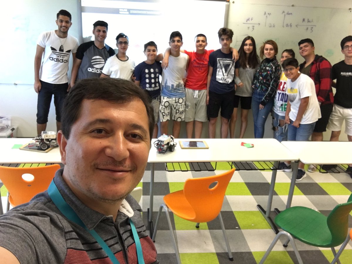 HyavuzScientist's tweet image. It was great summer , I taught more than 80 students about ev3 mindstorms programming #summerrobotics , #EV3mindstorms training, #stem, #stemeducation ,#programming #fllrobotics, #firstlegoleague , #legoeducation