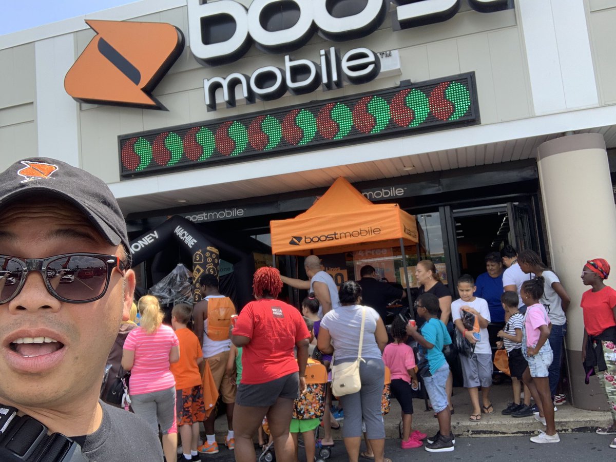 vtruongcao's tweet photo. If you build it, they will come.. ๐๐๐๐ฎ๐๐๐ฒ๐ญ๐ #PhillyEvents #BackToSchoolWithBoost #BackpackGiveaway #MABTS19 @spg_sandy @JayMiglionico @JMillard1117 https://t.co/loMZMDDtkN