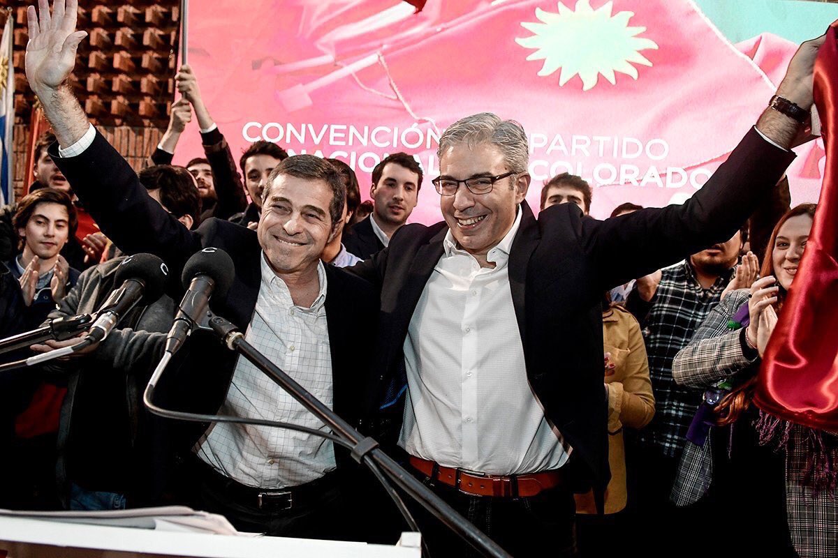 salo_miraldo's tweet photo. Hoy la #ConvencionColorada eligió a nuestro candidato a vicepresidente @RobertSilva1971
Fue un honor ser parte, felicidades a todos los convencionales que también asumieron, en especial a mis compañeros de @CIUDADANOSDURA1.
¡El Partido Colorado victoriosamente va! https://t.co/W37n63fKWg