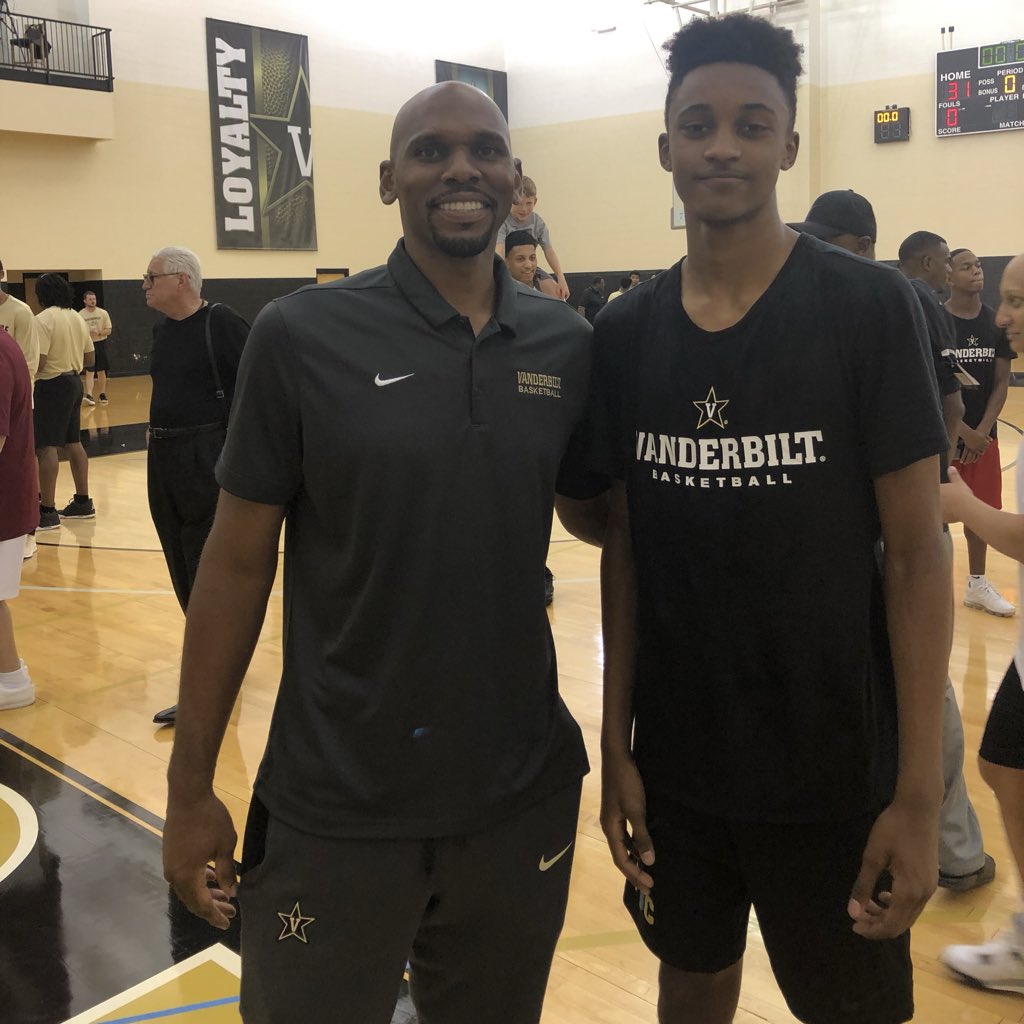 TheAidanShaw's tweet photo. Very thankful to have received my first offer from Vanderbilt University today!🙏🏾 @VandyMBB @jerrystackhouse @CoachDavidGrace @MokanBasketball https://t.co/Tkc7DEloMn