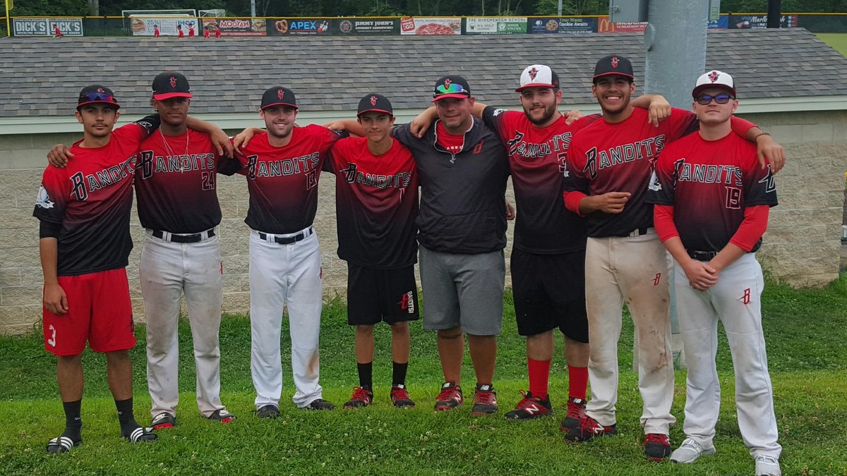 BANDITSBALLCLUBRI tweet media